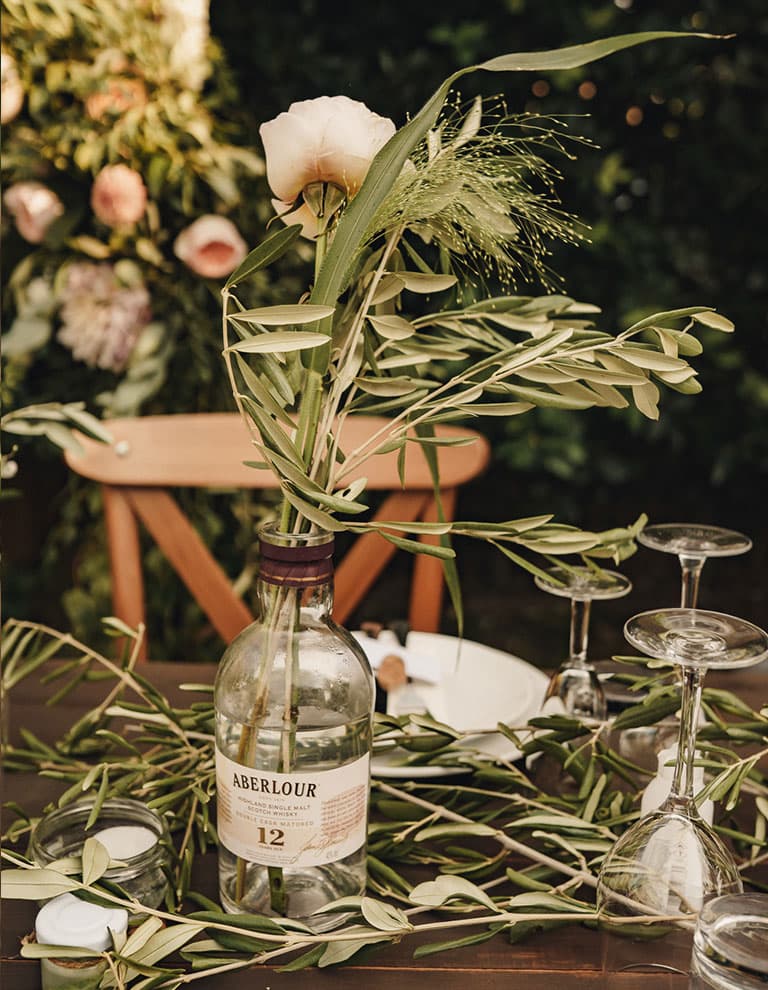 floral table setting design