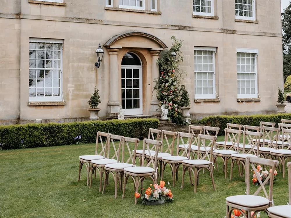 wedding venue Bredon Manor in South West England