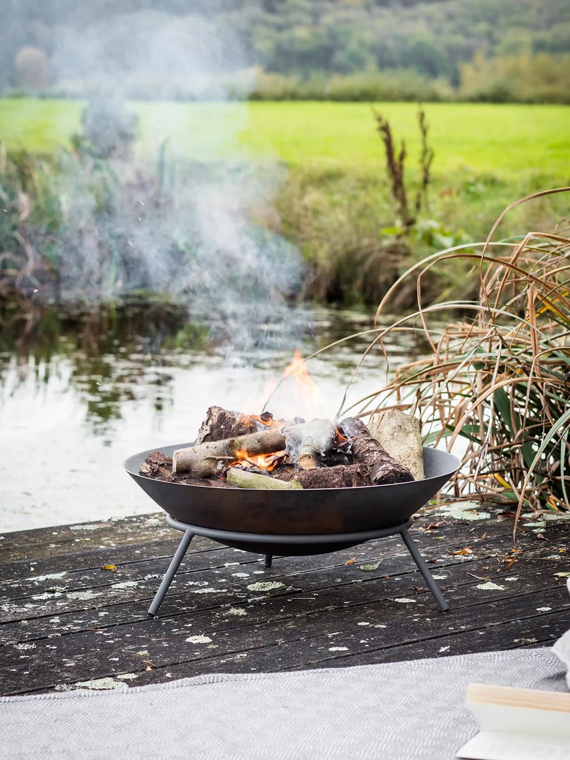 2025’s top wedding gift, Idbury fire pit from Garden Trading