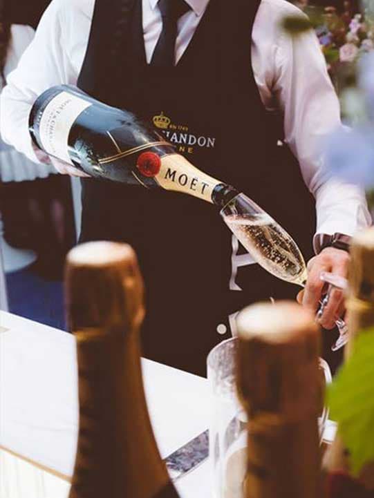 what to offer for wedding drinks