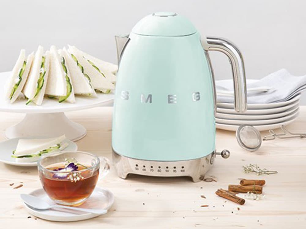smeg mint kettle afternoon tea