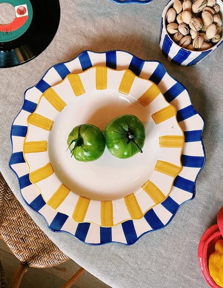 Charlotte's wedding registry picks, scalloped dinner plate from Anna + Nina