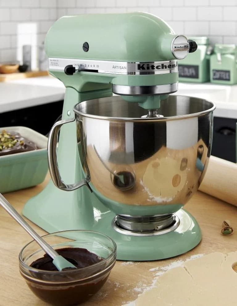 Keshia's wedding registry picks, artisan stand mixer from KitchenAid