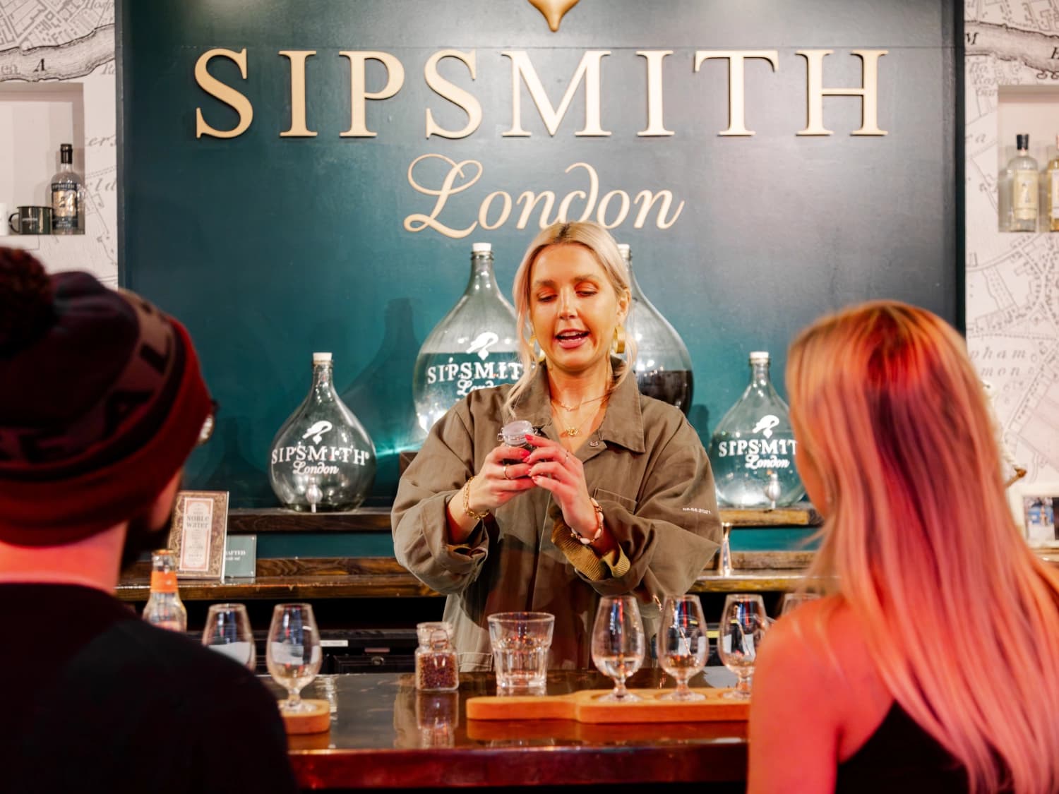 Couple doing gin distillery tour and tasting tour at Sipsmith distillery