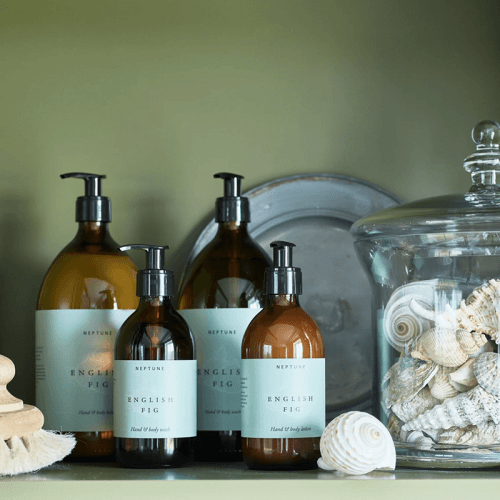 Image showing the English Fig Hand & Body Lotion product.