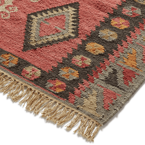 Image showing the Farva Rug, Crimson product.