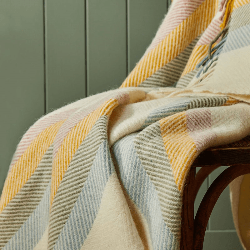 Stripe Throw