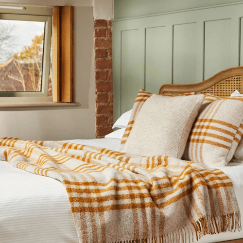Image showing the Hex Check Pure New Wool Throw product.