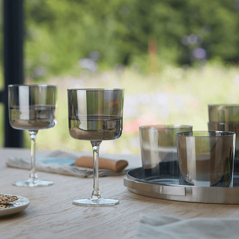 Lunar Set of 2 Wine Glasses, Lunar Grey