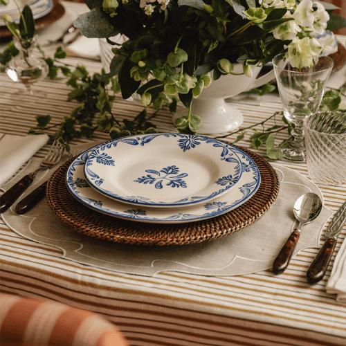 Image showing the Eleanor Set of 6 Dessert Plates product.
