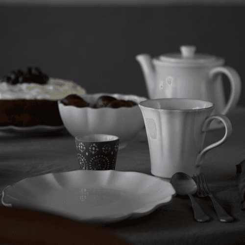 Image showing the Rosa Set of 6 Dessert Plates, White product.