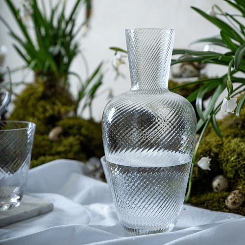Image showing the Linea Carafe product.
