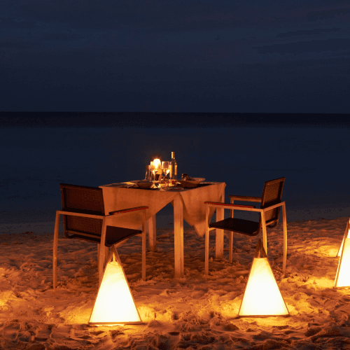Image showing the Romantic beach dinner for two product.