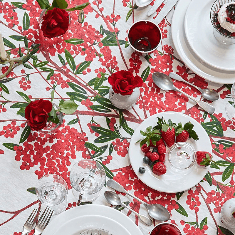 Les Airelles Linen Tablecloth, Red