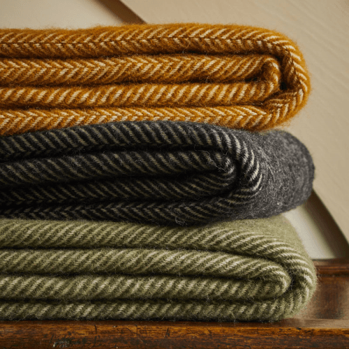 Image showing the Fishbone Throw, 150 x 183 cm, Olive product.